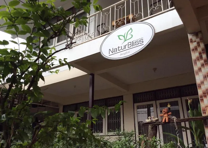 Naturbliss Village 3* Bangkok