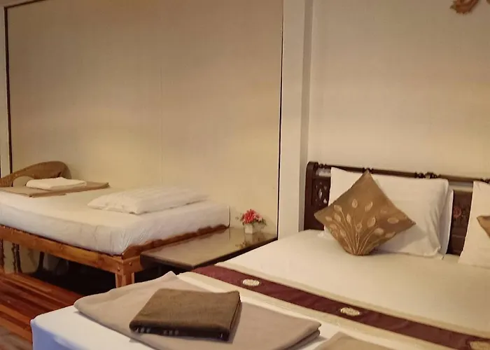 Naturbliss Village 3* Бангкок