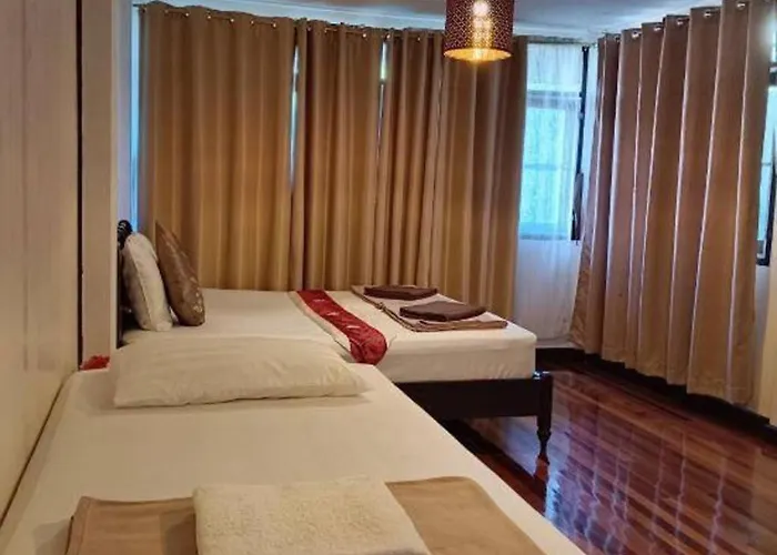 Naturbliss Village 3* Бангкок